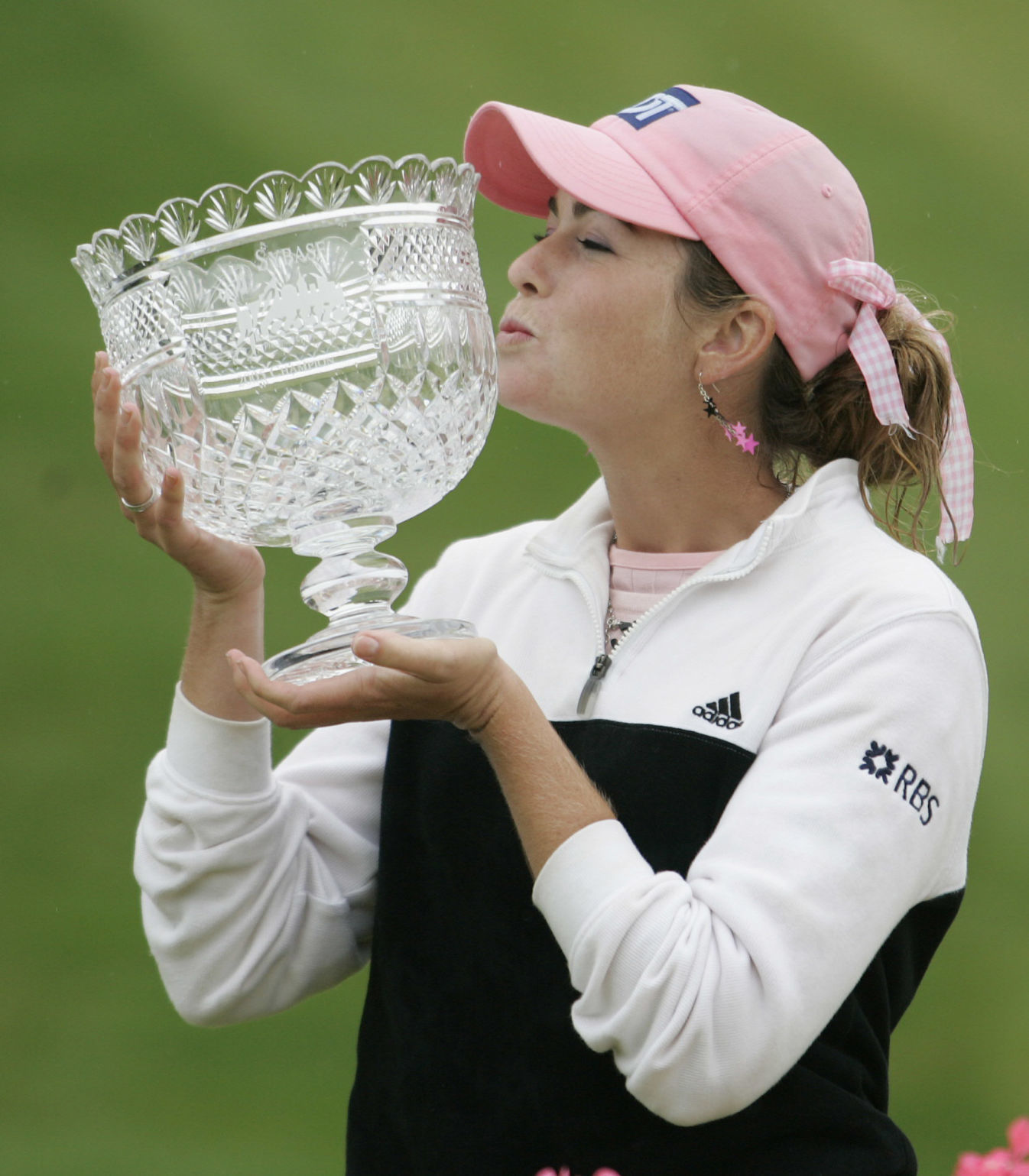 2005: 18-year-old Paula Creamer wins LPGA Tour event